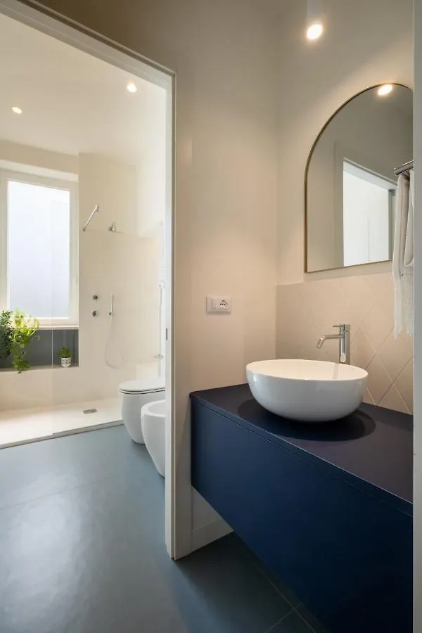 Realkasa Gallery Blue Suite Bologna Apartment