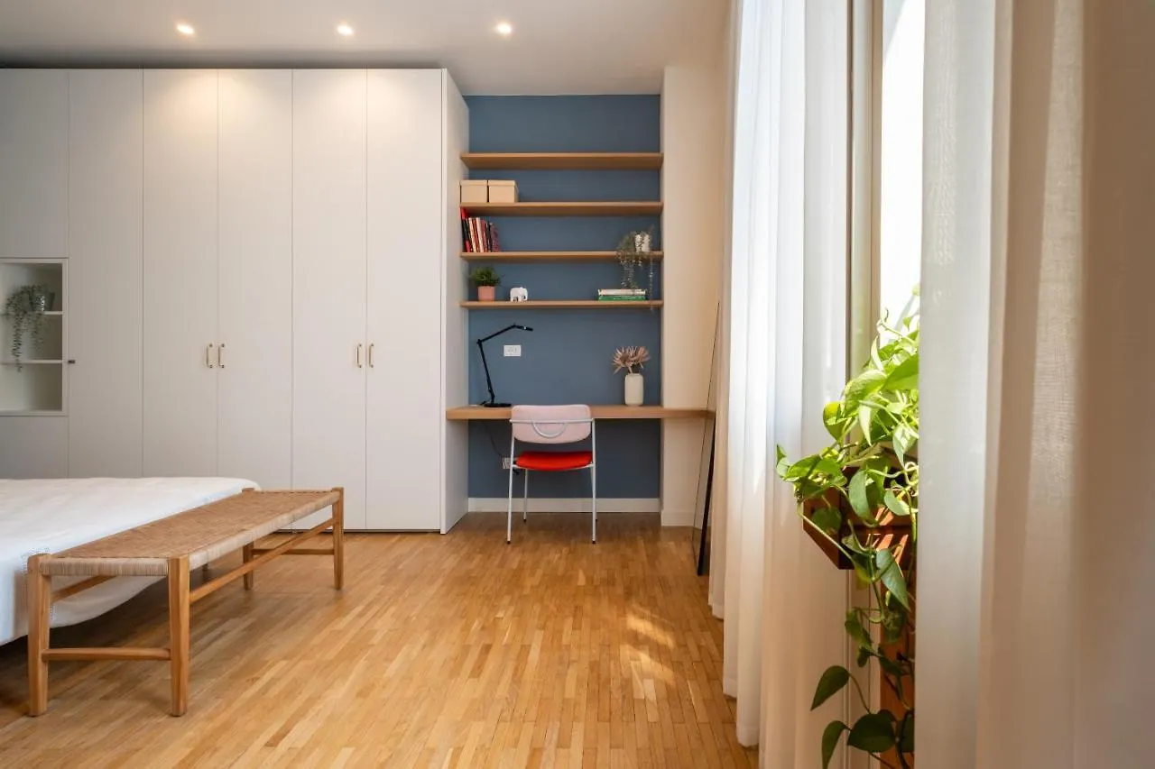 Realkasa Gallery Blue Suite Bologna Apartment